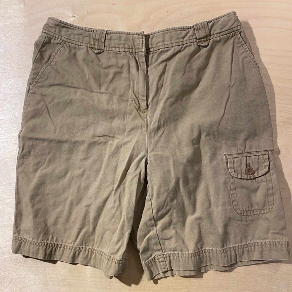 Basic Editions Khaki Shorts 12 (QG)